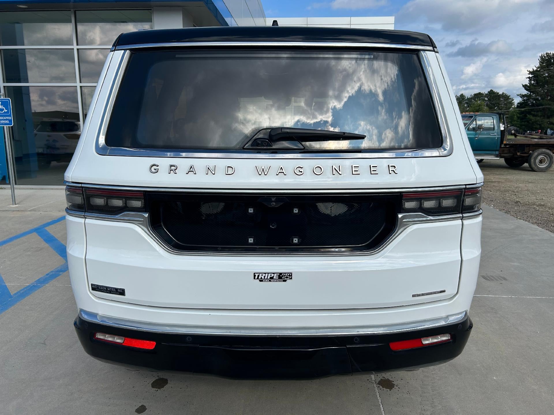 2024 Jeep Grand Wagoneer Series III