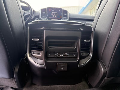 2021 RAM 1500 Laramie Crew Cab 4x4 5'7" Box