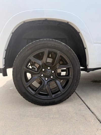 2021 RAM 1500 Laramie Crew Cab 4x4 5'7" Box