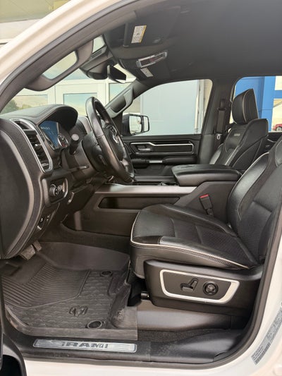 2021 RAM 1500 Laramie Crew Cab 4x4 5'7" Box