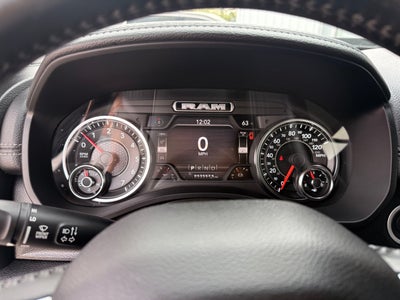 2021 RAM 1500 Laramie Crew Cab 4x4 5'7" Box