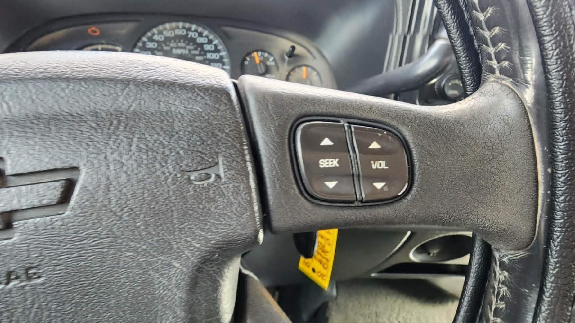 2004 Chevrolet Silverado 2500 HD LS