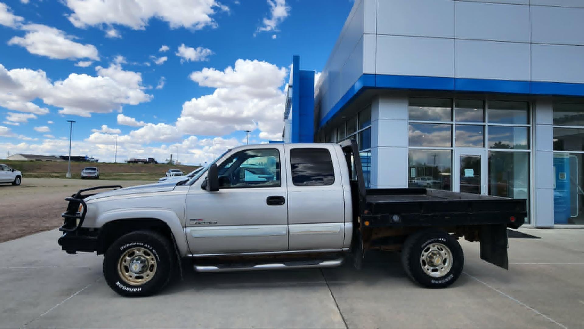 2004 Chevrolet Silverado 2500 HD LS