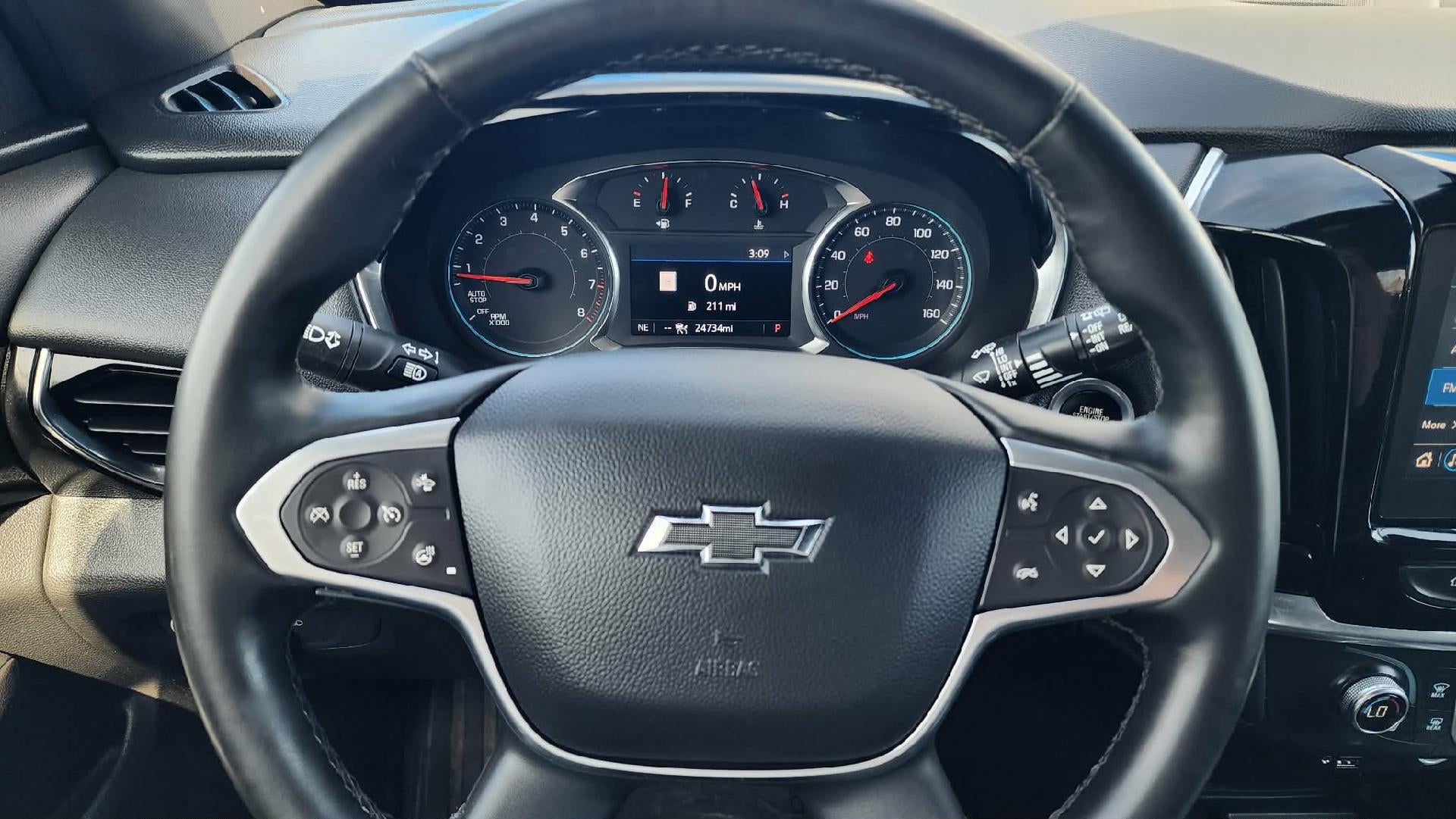 2023 Chevrolet Traverse RS