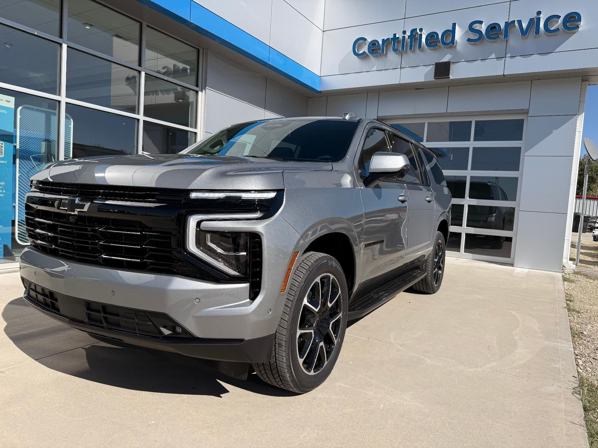 2027 Chevrolet Suburban RST