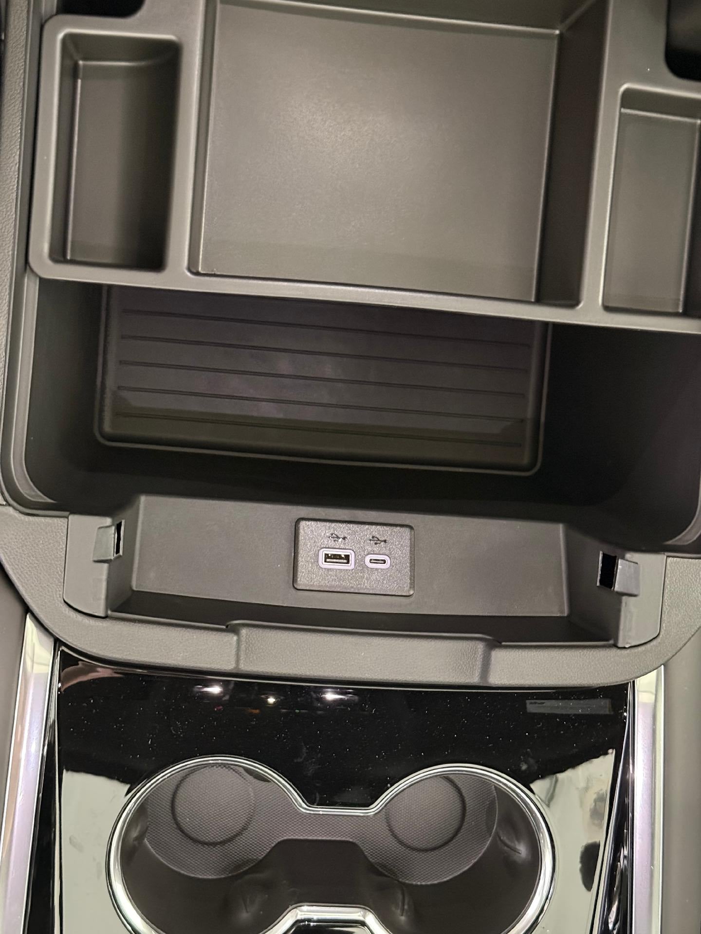 2027 Chevrolet Suburban RST