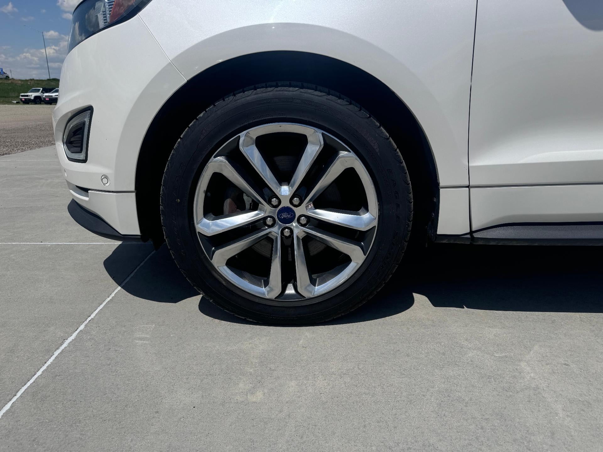 2015 Ford Edge Sport