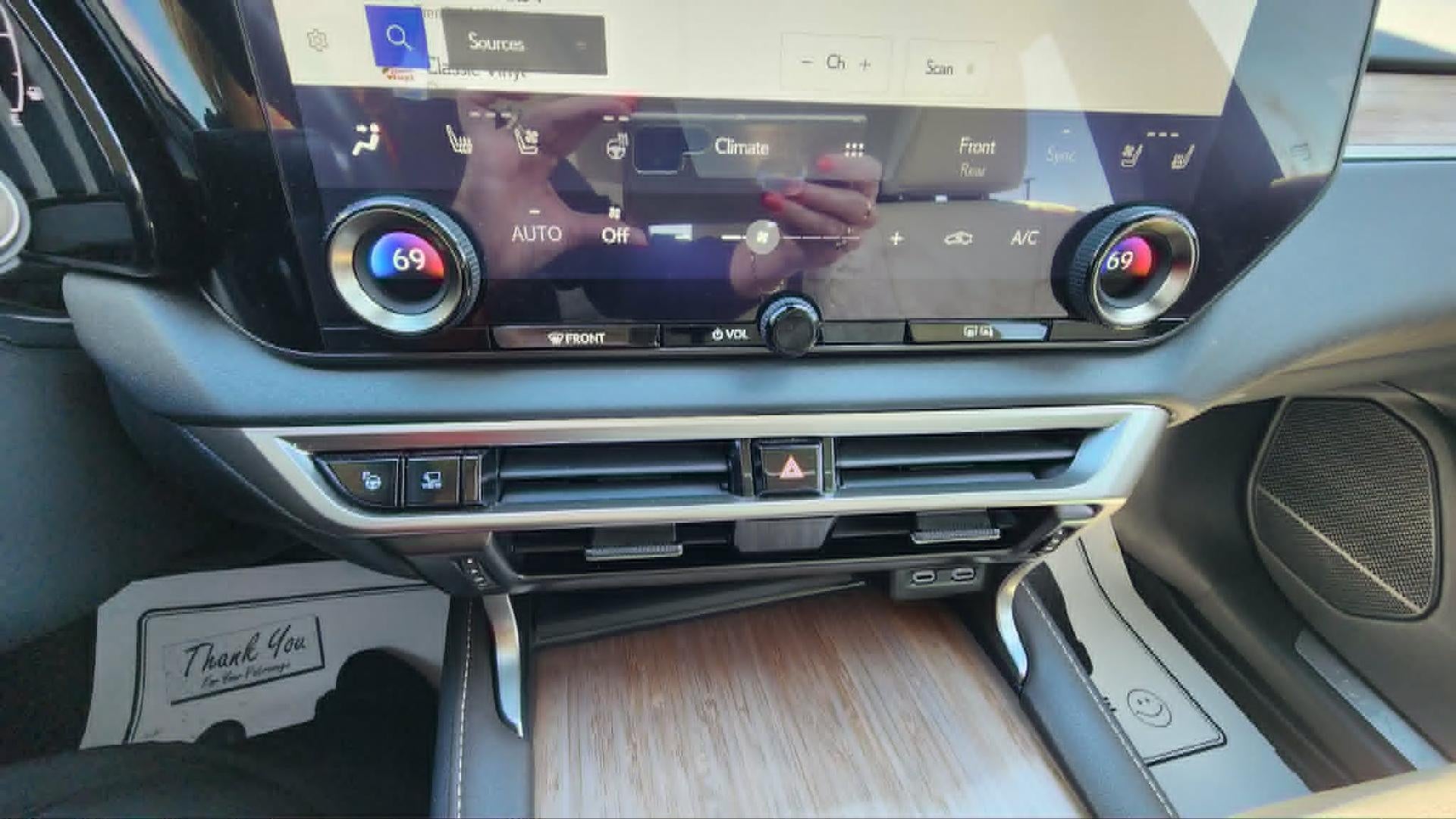 2023 Lexus RX 350 Luxury